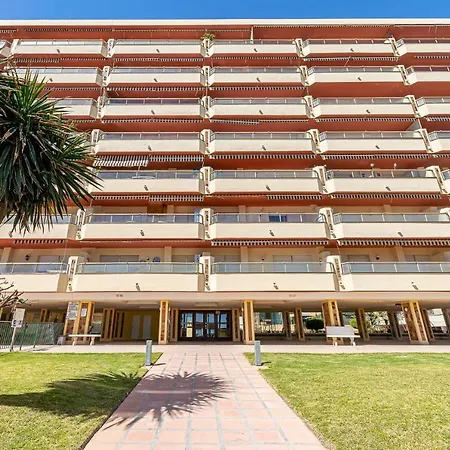 Apartment 797 - Amplio Piso Con Terraza En Primera Linea De Playa *