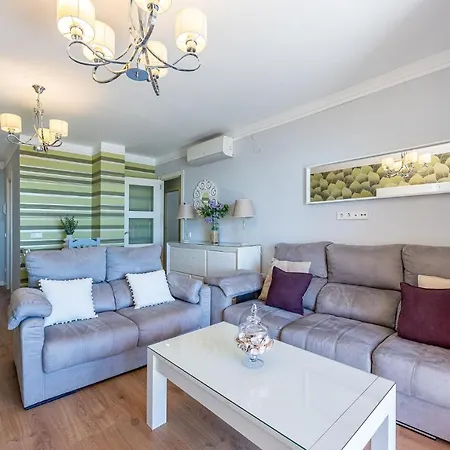 Apartment 797 - Amplio Piso Con Terraza En Primera Linea De Playa Torremolinos