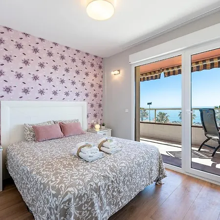 Apartment 797 - Amplio Piso Con Terraza En Primera Linea De Playa